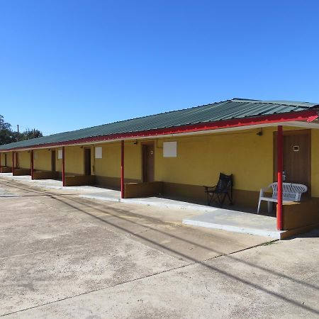 Paradise Inn Bay City Exterior photo